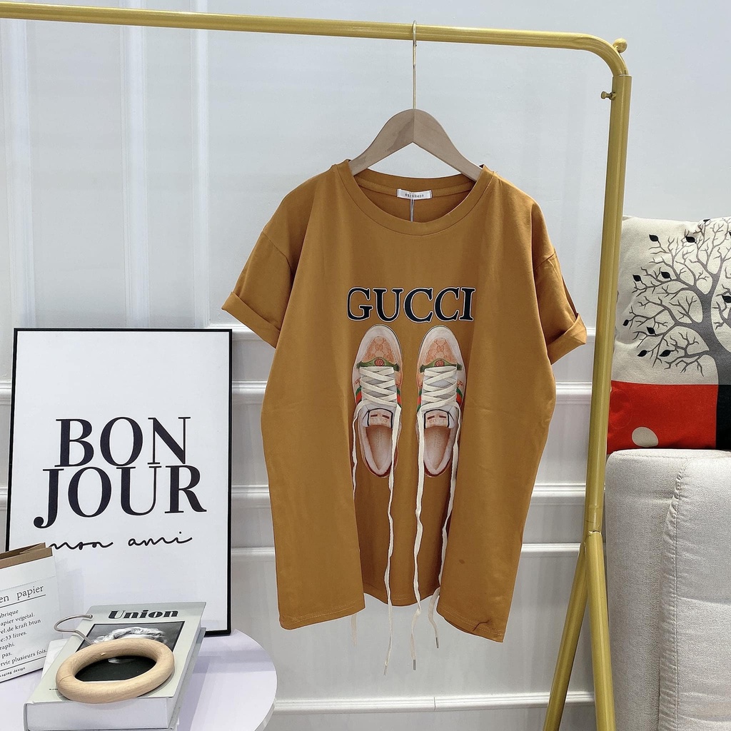 Áo thun nữ tay lỡ hình giày form rộng phông unisex tay ngắn