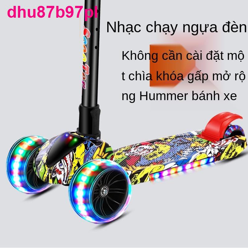 Xe tay ga trẻ em nữ có thể đóng mở nhạc nâng bánh nhấp nháy bốn- trượt ván ba cậu bé Yo car