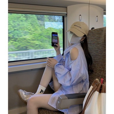 [Delivery Within 48 Tiếng] Áo Sơ Mi Dài Tay Hở Vai Kẻ Sọc Kiểu Hàn Quốc Cho Nữ