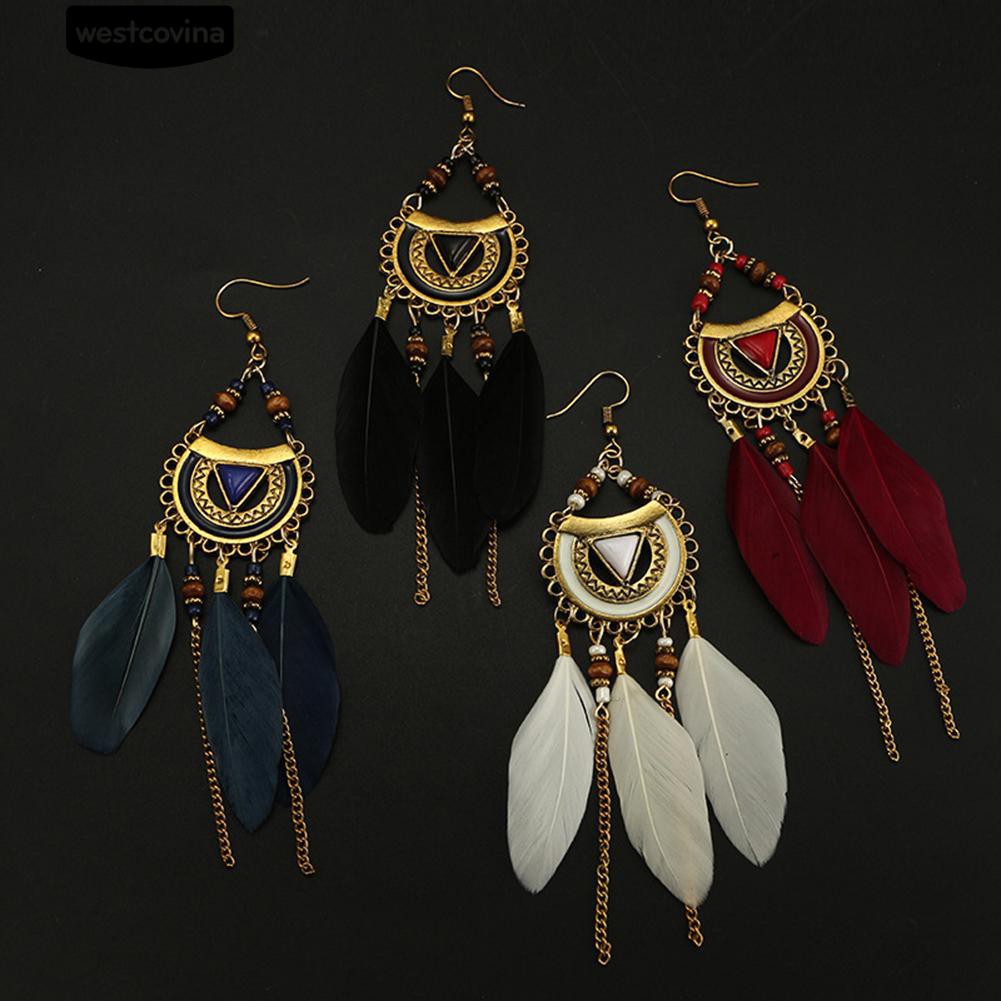 Đôi Khuyên Tai Kiểu Móc Lông Vũ Và Hạt Tua Rua Phong Cách Dân Tộc Cho Phụ Nữ