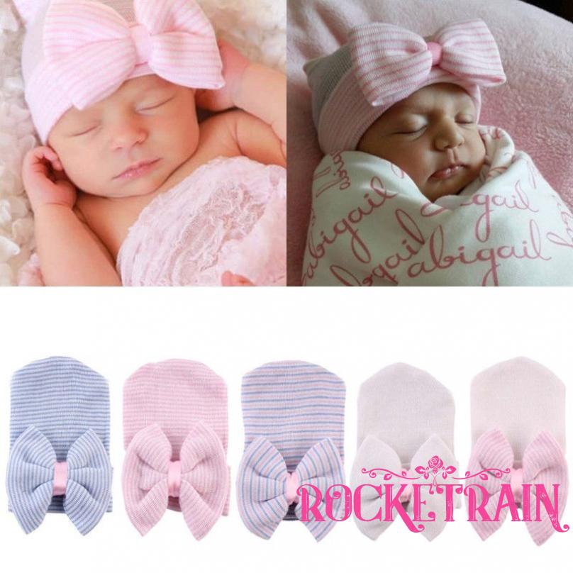 Nón trùm đầu họa tiết sọc thắt nơ cho bé gái