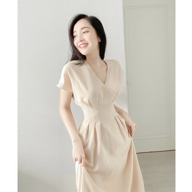 Đầm MiDi Dáng Xòe ❤️FREESHIP❤️ Cổ V Tay Phồng Chích Eo Xinh Xắn