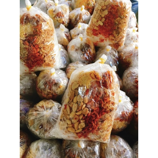 BÁN SỈ BÁNH TRÁNG TRỘN THẬP CẨM KÈM NƯỚC SỐT KÈM QUẤT ẢNH THẬT