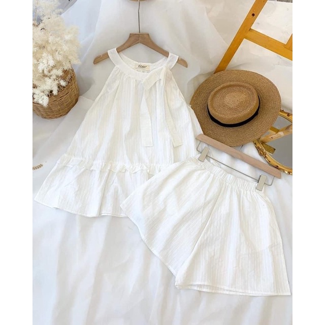 Bộ Lily Gồm Áo Và Quần - Hình Thật Shop tự Chụp | BigBuy360 - bigbuy360.vn