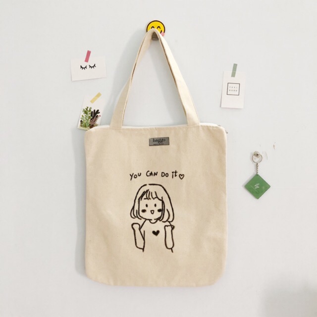 Túi VNXK, có dây kéo, có túi nhỏ