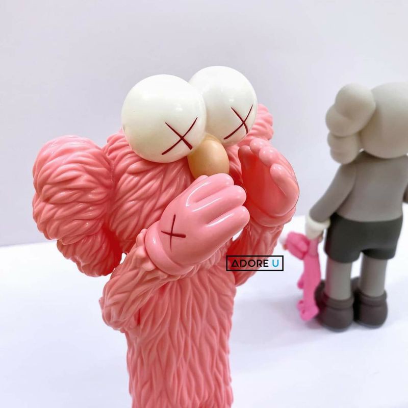 Tượng kaws share / bff