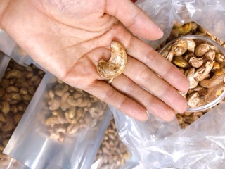 Hạt điều vỏ lụa cồ 1kg