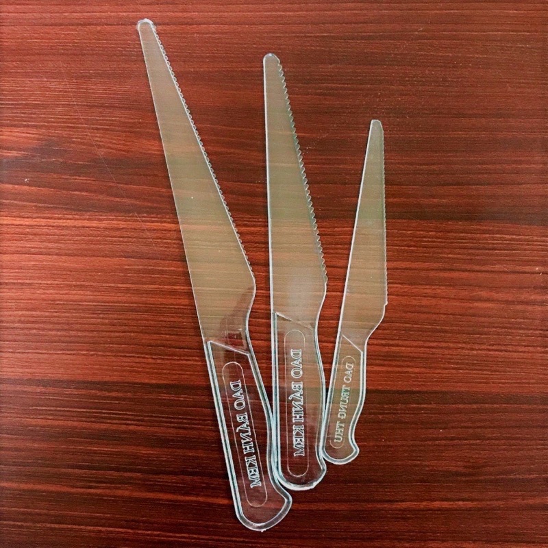 Dao nhựa để cắt bánh sinh nhật- dao cắt bánh kem- bánh sinh nhật