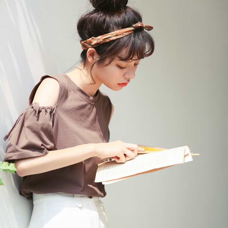 Áo Thun Tay Ngắn Cổ Tròn Màu Trơn 21823