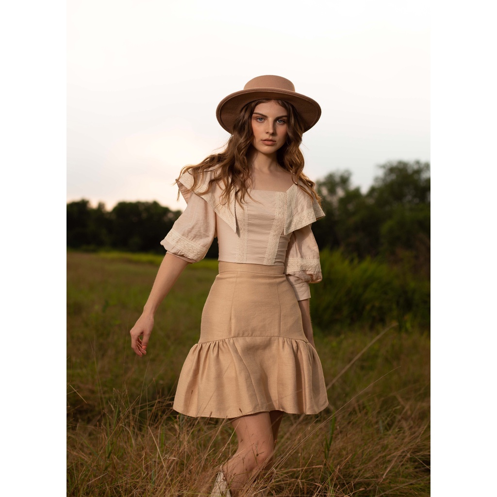 SÒ VINTAGE - AYRE Áo Croptop cổ vuông