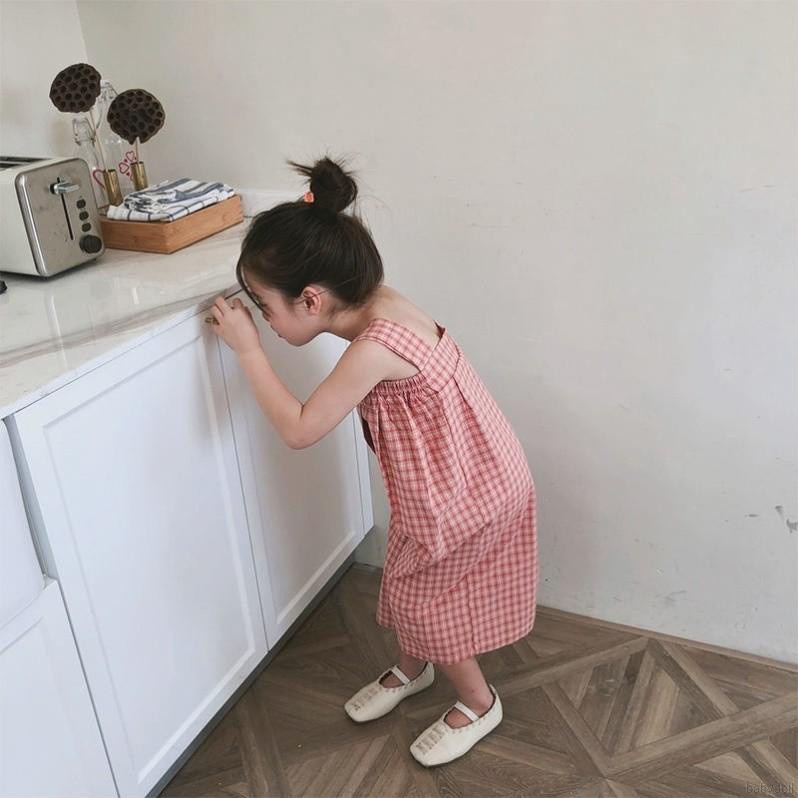 Đầm Yếm Hai Dây Dáng Rộng Họa Tiết Sọc Caro Phong Cách Hàn Quốc Cho Bé Gái 3-4 Tuổi