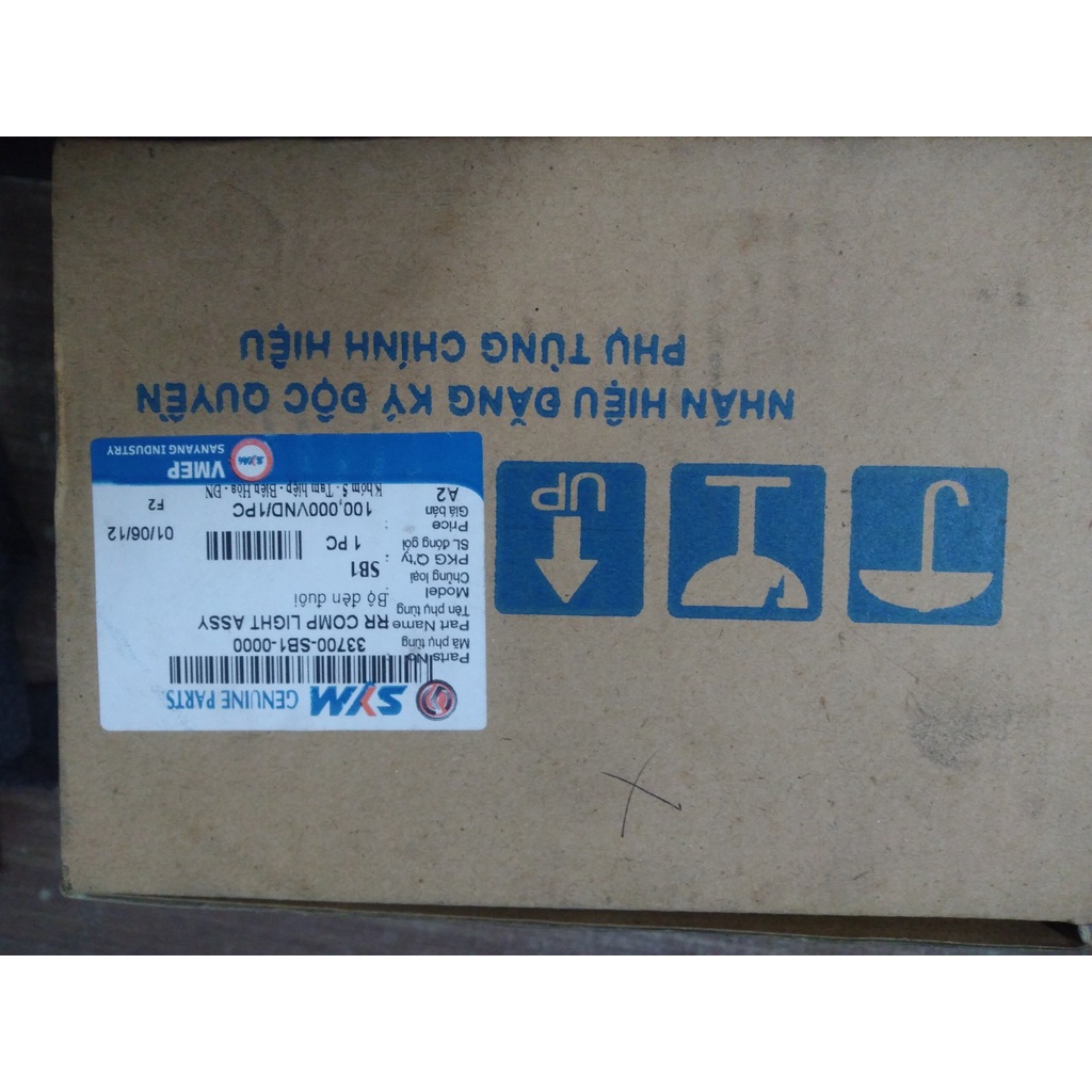 Bộ đèn sau SYm Sanda Boss