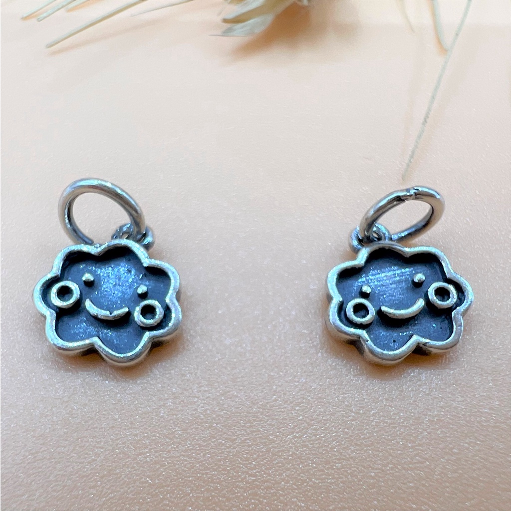 Charm bạc thái móc treo bông hoa cười - Charm bạc 925 - Mã CA770