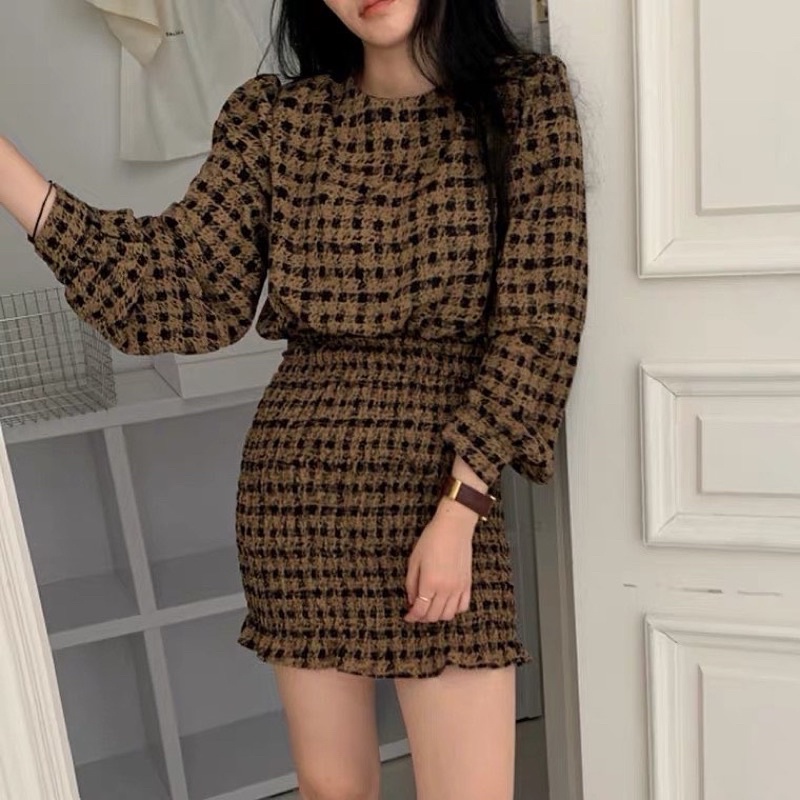 ĐẦM KẺ Ô MÀU NÂU XINH