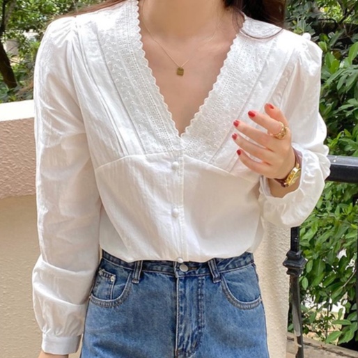 Áo sơ mi trắng PEPPERMINT 45383 dài tay cổ chữ V phối ren thanh lịch phong cách Hàn Quốc