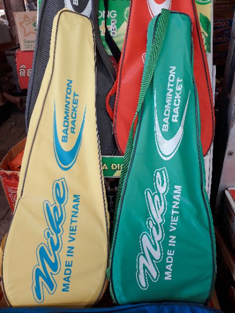 Vợt cầu lông Nike