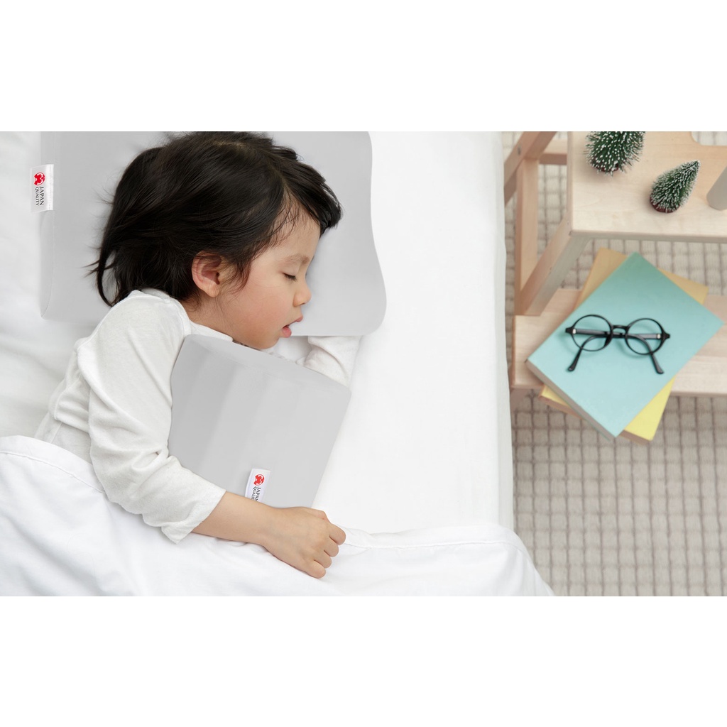 Bộ Gối Aeroflow Hachiko Kids Plus Nhật Bản êm ái thân thiện làn da trẻ nhỏ bảo hành VN