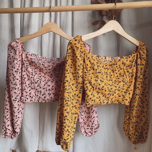 ÁO CROPTOP TAY BỒNG HOA NHÍ NHÚN LƯNG