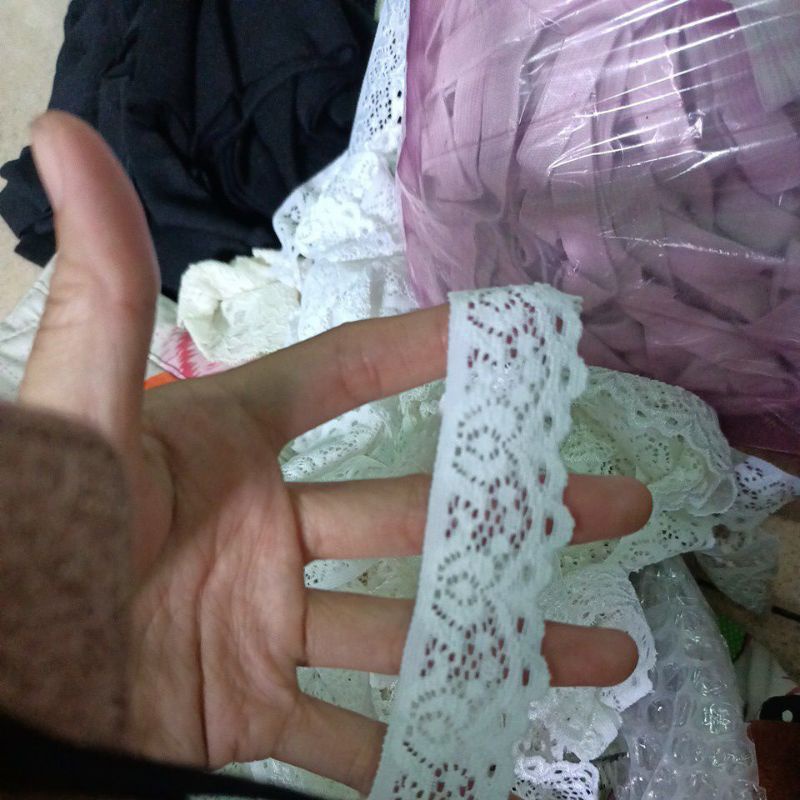 Mã quần ren lay mặc trong váy hoặc nhà