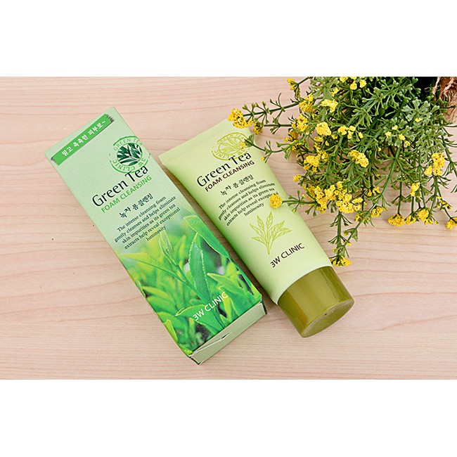 SRM 3W Clinic Green Tea Foam Cleansing