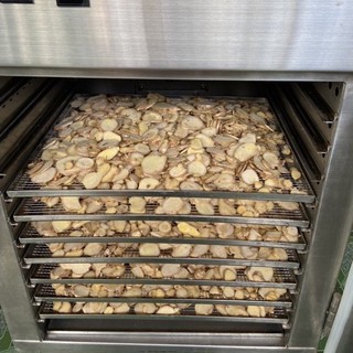 500gr Gừng cắt lát và gừng sợi sấy khô pha trà, xông hơi làm đẹp