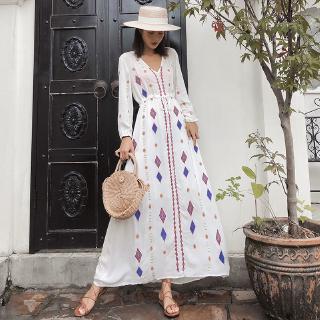Đầm nữ màu trắng kiểu truyền thống size S-3XL
