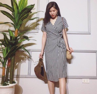 Đầm caro đắp chéo