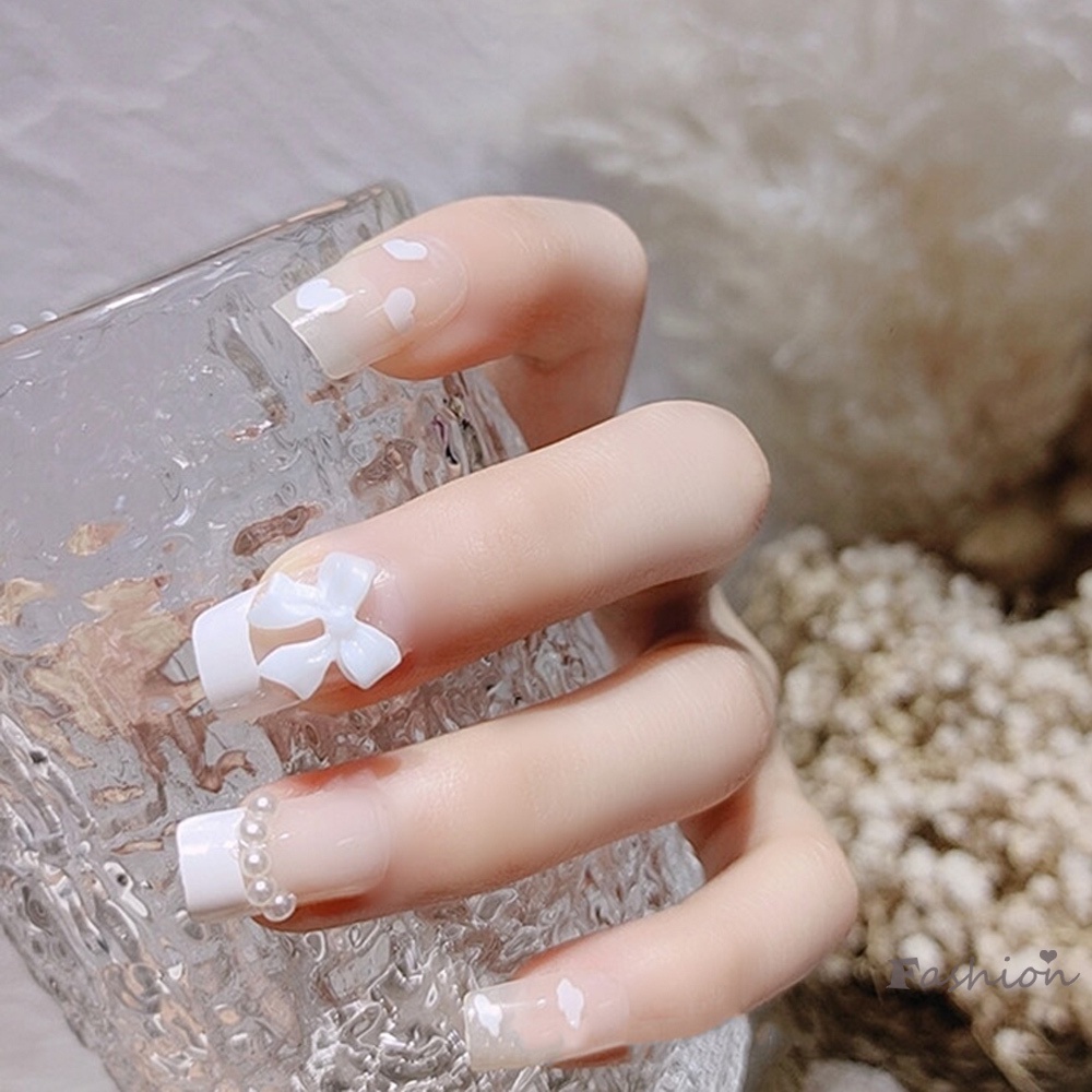 Bộ 24 Móng Tay Giả Đính Nơ Trắng Lấp Lánh Có Thể Đeo Ngón Tay Thời Trang Cho Nữ