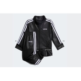 Bộ adidas bé gái 9 tháng