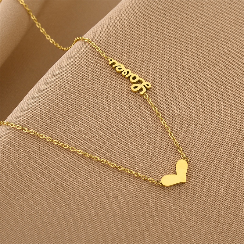 Vòng cổ Thép Titan Mặt Tròn Khắc Chữ loveu Đính Đá Dễ Thương Thời Trang Cho Nữ