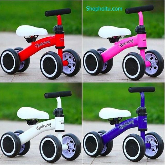 Xe cân bằng 4 bánh cho bé