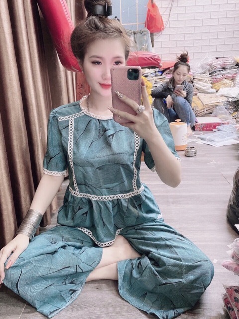 [ Mã FAMAYWA2 giảm 10K đơn 50K] Sét đồ bộ ống rộng viền ren cổ tròn ngắn tay | BigBuy360 - bigbuy360.vn