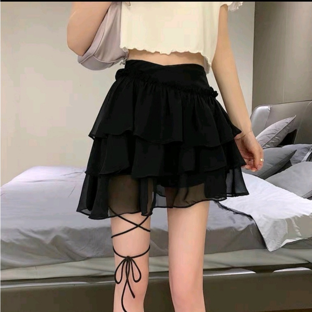 Chân Váy Ulzzang Cá Tính Ba Tầng Kiểu Chân Đan Dây Có Quần Trong