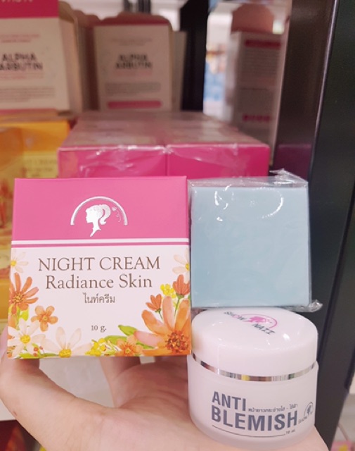 Kem dưỡng da Radiance Skin