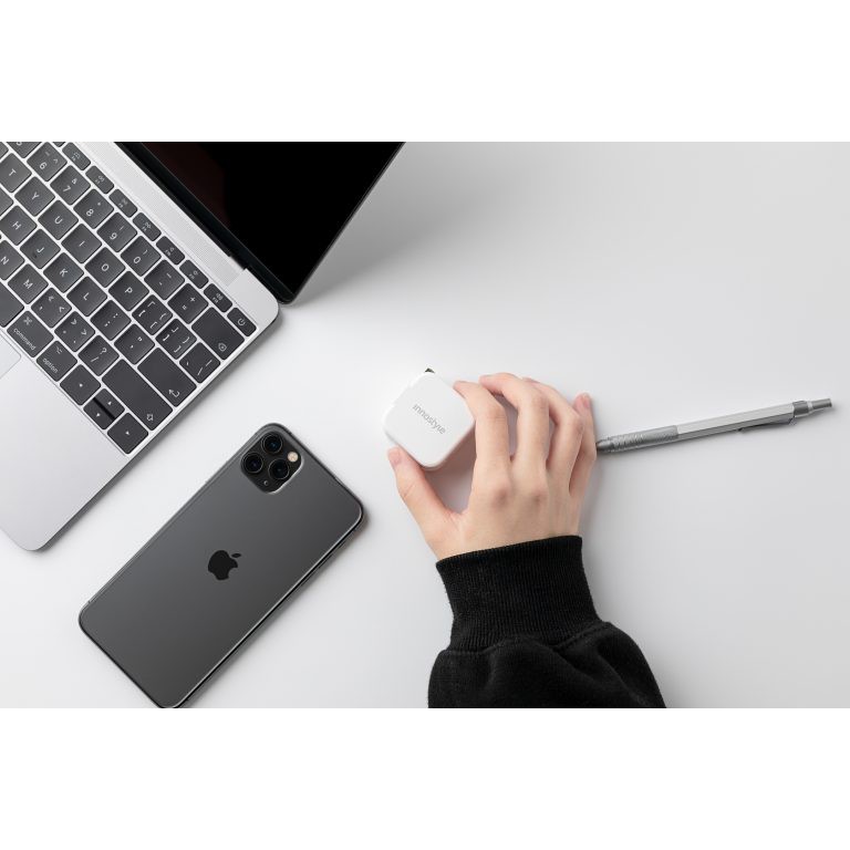 Sạc Nhanh InnoStyle Minigo Pro III DUAL PD/QC3.0 20W WHITE