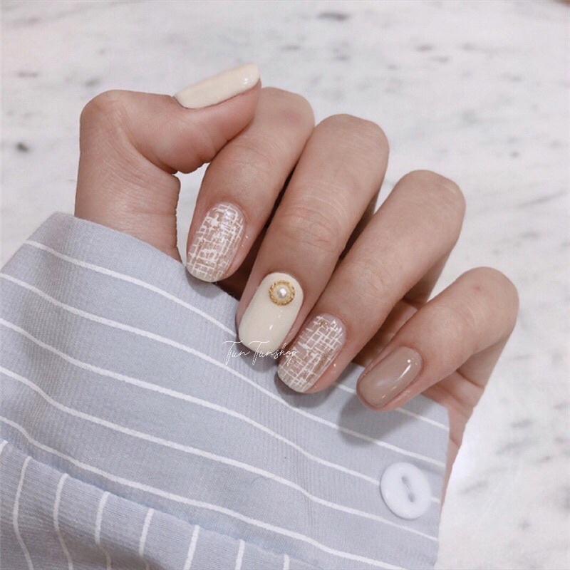 Móng giả thiết kế Nailbox bộ 10 móng tặng kèm keo dũa.