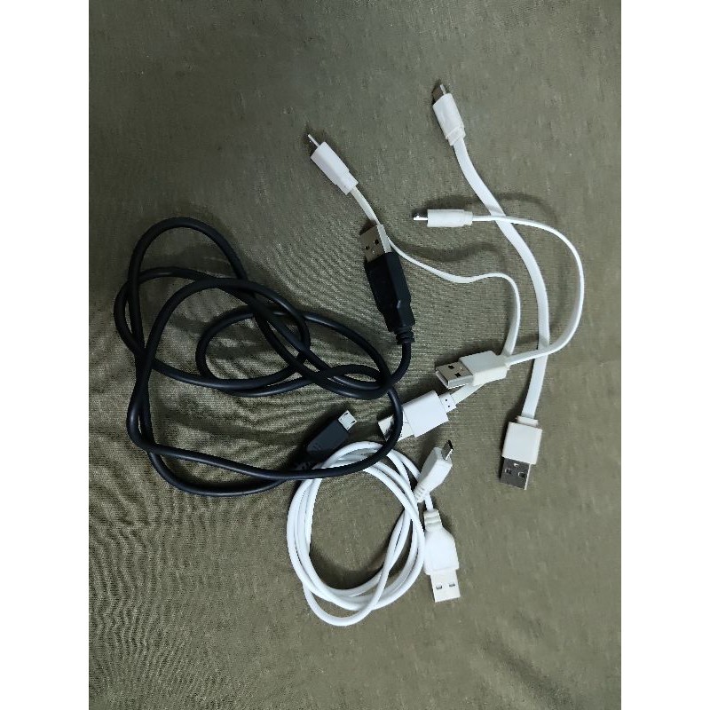 Dây cáp Micro USB cũ