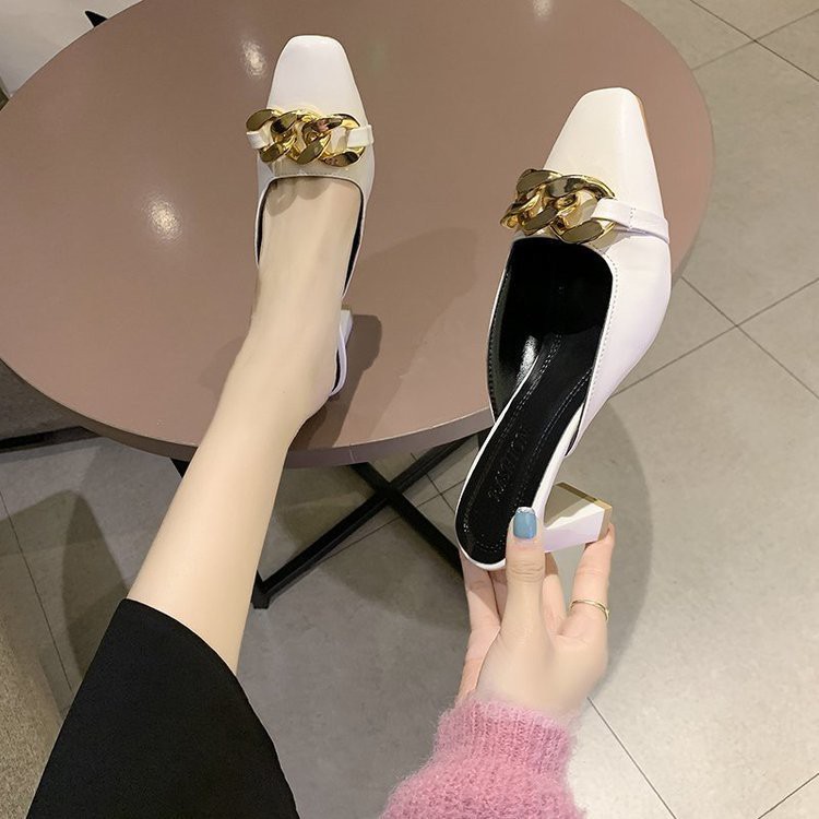 2021 Phong cách Hàn Quốc nửa đầu vuông kéo dây xích kim loại gót dày dép cao gót dép thời trang giày nữ
