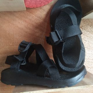 Dép quai hậu chaco