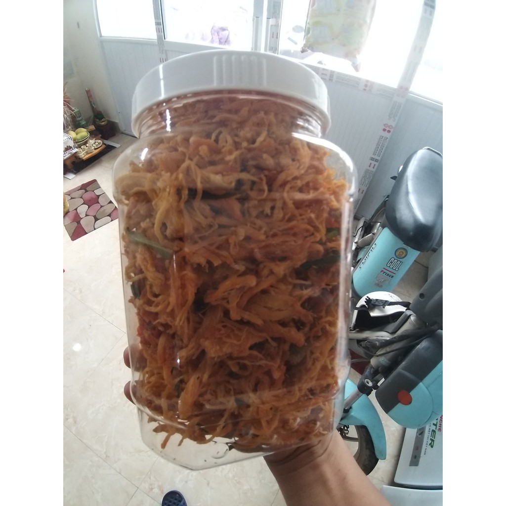 Khô gà lá chanh loại I 109K/ hộp 500g