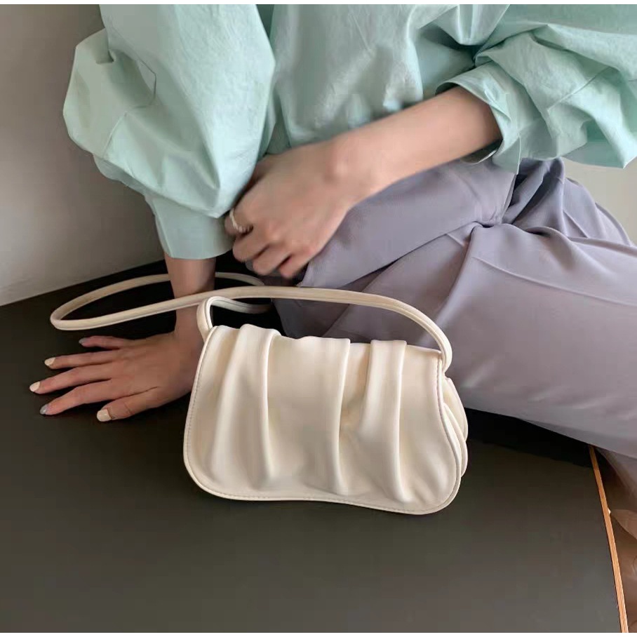 Túi Đeo Chéo Hình Đám Mây Nhỏ Xinh Thời Trang Cho Nữ