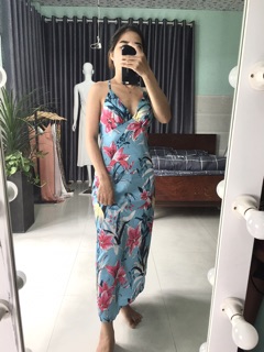 Đầm maxi hai dây cổ v lưng đổ