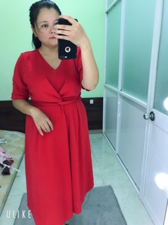 Đầm xoắn eo