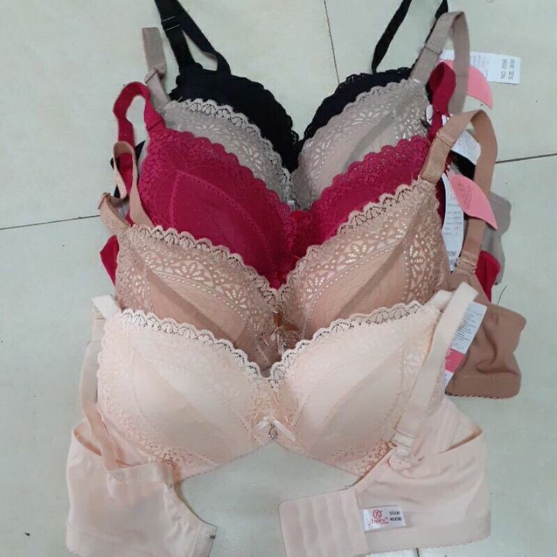 Áo lót ko gọng mã số 2056 ảnh thật video Shop tự quay ạ