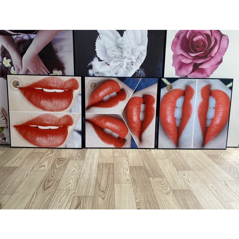 BỘ 3 KHUNG TRANH QUY TRÌNH MÀY MÔI SAU PHUN XĂM TRANH TRÍ TIỆM PHUN XĂM