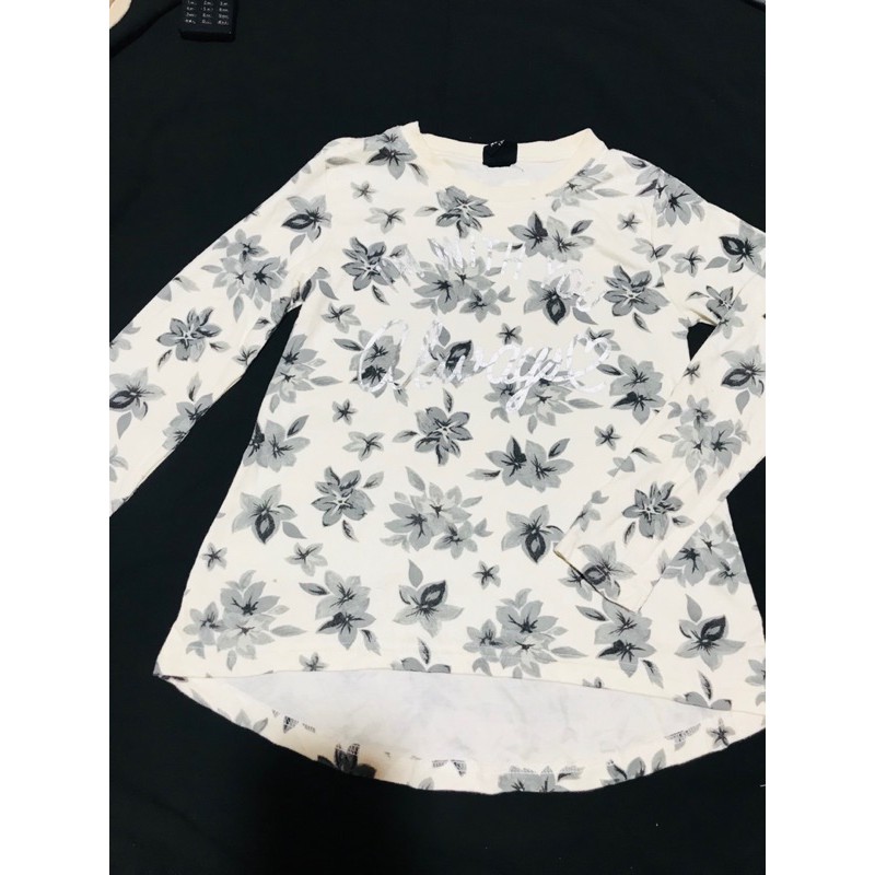 Thanh lý áo bé size 130