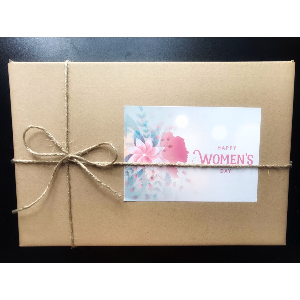 Hộp đựng quà 8/3 nắp gài , hộp quà valentine, món quà thích hợp tặng người yêu