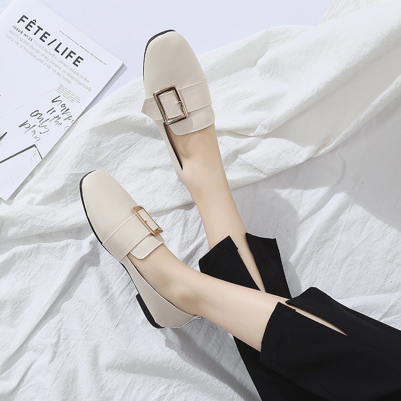 Giày Casual nữ đế phẳng màu trơn thông thoáng | BigBuy360 - bigbuy360.vn