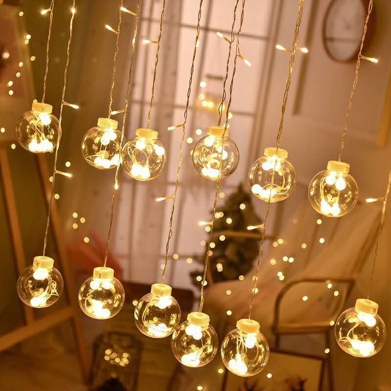 Đèn led dây nháy rèm banh thả, 12 banh cầu đường kính 8cm