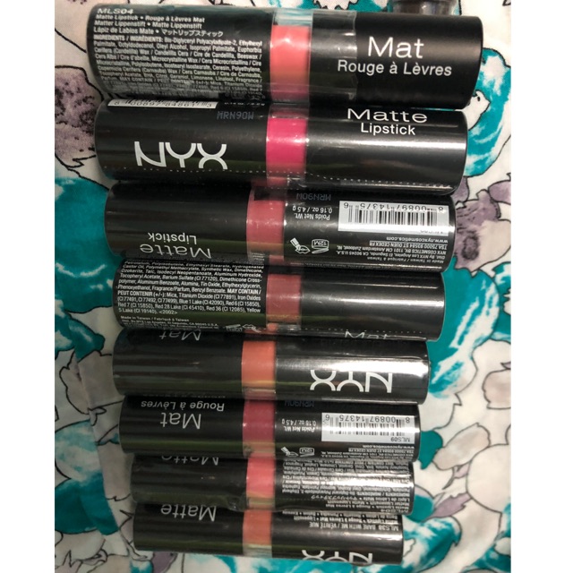 #SON LÌ DƯỠNG NYX MATTE LIPSTICK . Made in USA